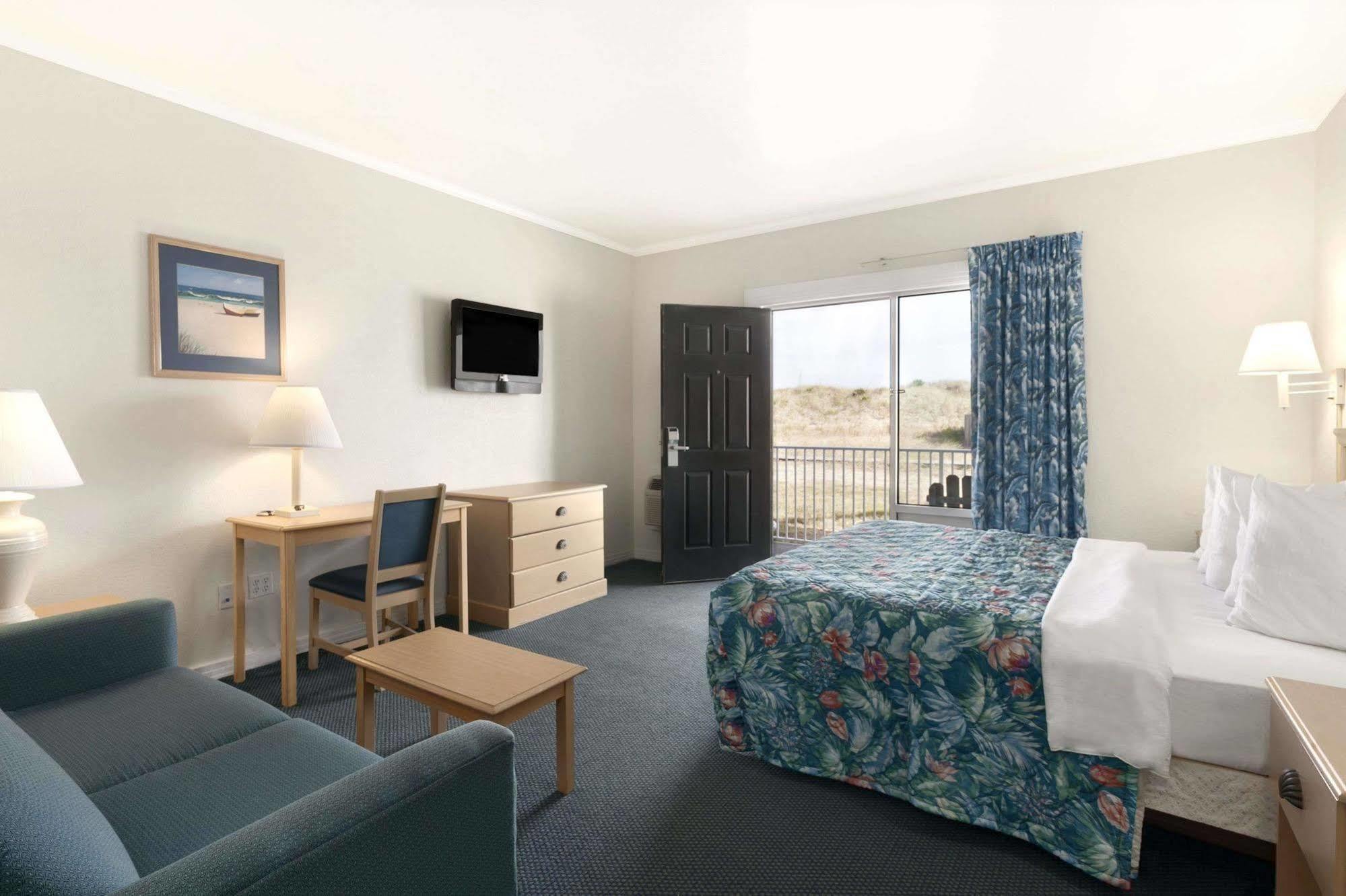Days Inn By Wyndham Kill Devil Hills Oceanfront - Wilbur Esterno foto